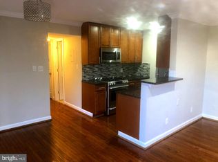 4951 Americana Dr APT 105, Annandale, VA 22003