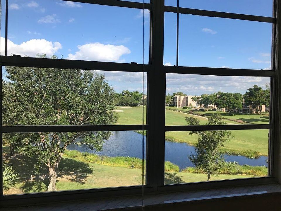 1st image of 9410 Tangerine Pl APT 401