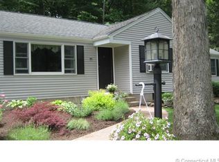 30 Trailsend Dr, Canton, CT 06019