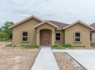 215 Zaragoza St, Eagle Pass, TX 78852