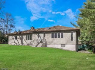 419 Ratzer Rd, Wayne, NJ 07470