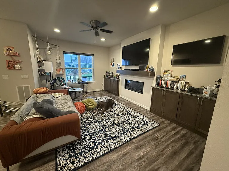 2865 Endive Dr — Photo 9