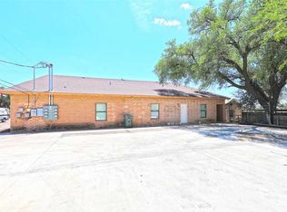 820 Laredo St APT 2, Laredo, TX 78040