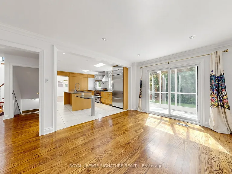 164 Banbury Rd — Photo 7