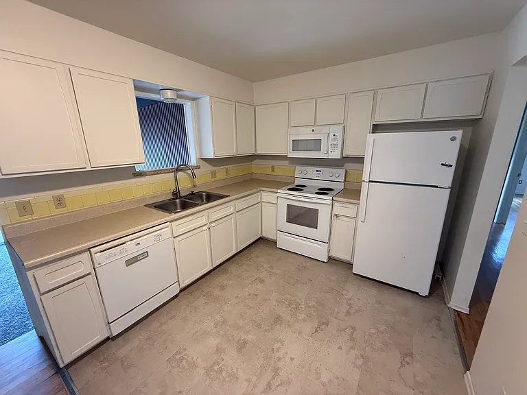 1665 Nugget Ct — Photo 8