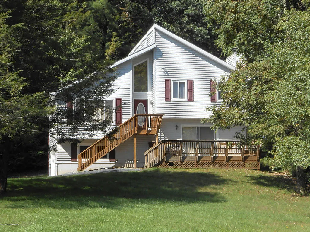 1184 Old Sawmill Rd photo 1