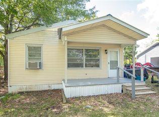 921 Pine Hill Rd, Shreveport, LA 71107