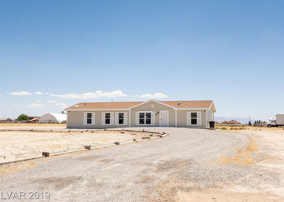 1st image of 2761 Hacienda St