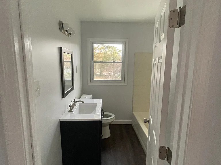 3225 Gifford St — Photo 10