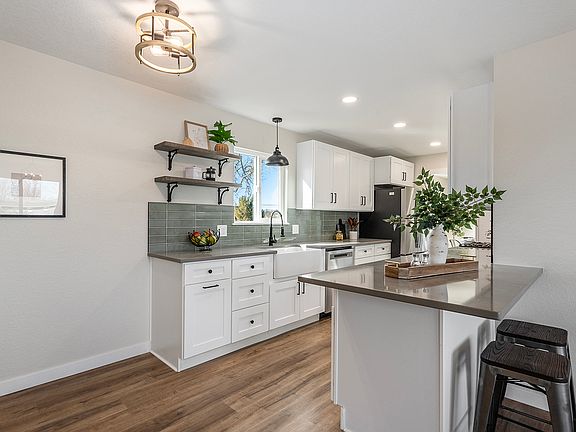 4th image of 11234 Flatiron Dr #1