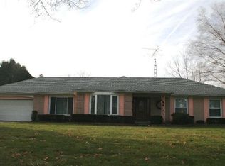 1466 Kennebec Rd, Grand Blanc, MI 48439