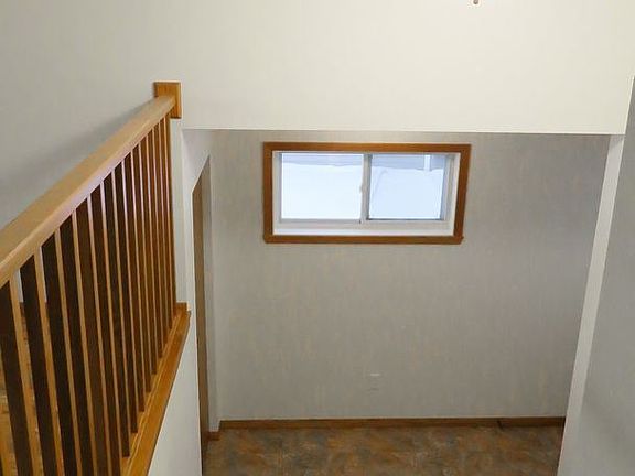 5th image of 2480 5th St W APT B