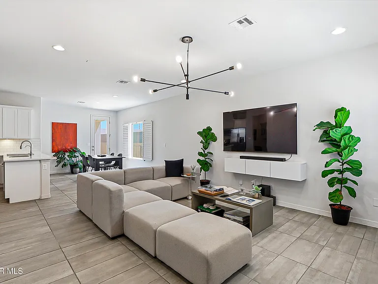 14941 Tierra Coruna Ave — Photo 10