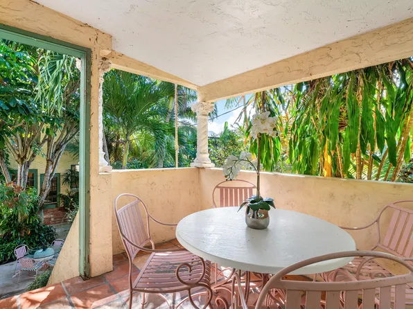 739 Sunset Road, West Palm Beach, FL 33401