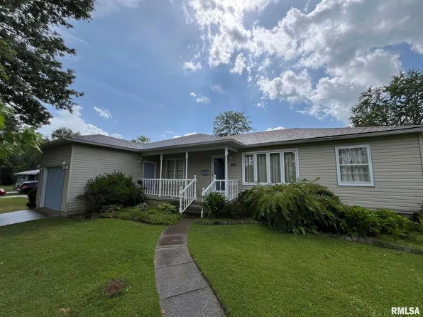 906 Park Dr, Marion, IL 62959