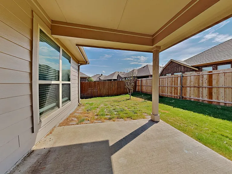 504 Fossil Creek Dr — Photo 20