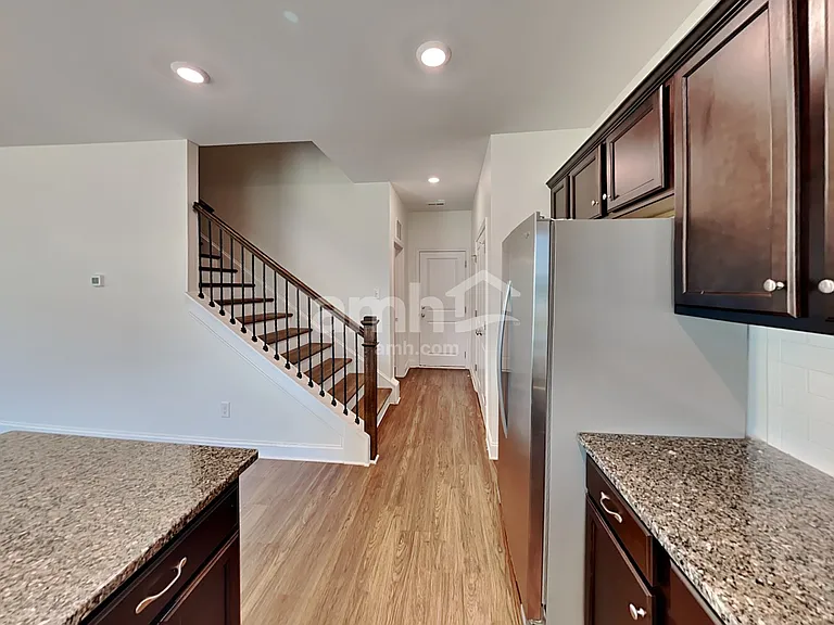 4905 Durant Ct — Photo 4