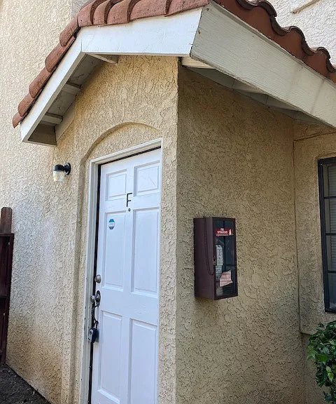 377 E Puente St #F — Photo 2