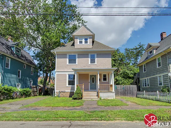31 Smith Street, West Haven, CT 06516