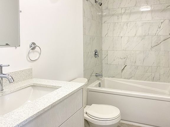 3rd image of 630 Cummings Ave #11526675