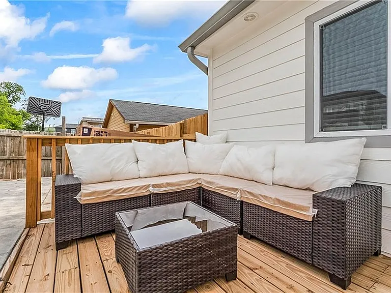 620 Echo St NW — Photo 37