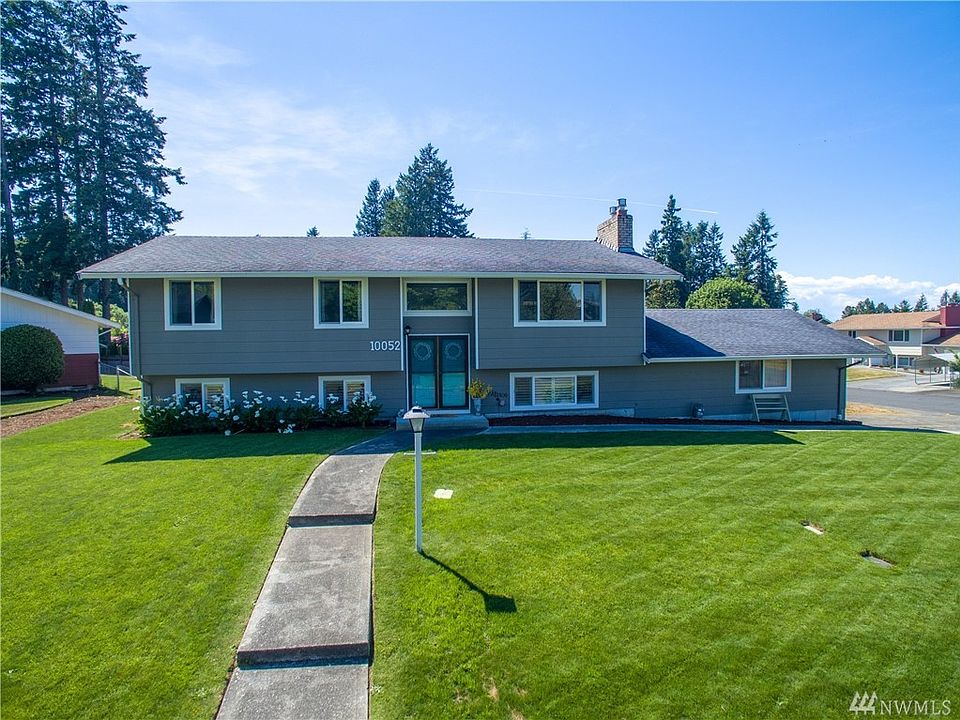 1st image of 10052 108th Ave SW