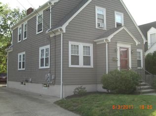 1082 Smith St #2, Providence, RI 02908