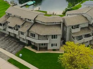 1011 Greenwood Ct, Oshkosh, WI 54901