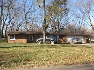 3507 NW Green Hills Rd, Topeka, KS 66618