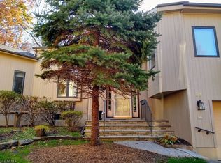21 Sherwood Dr #21, Mountain Lakes, NJ 07046