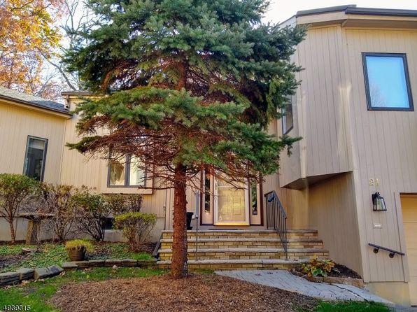21 Sherwood Dr #21