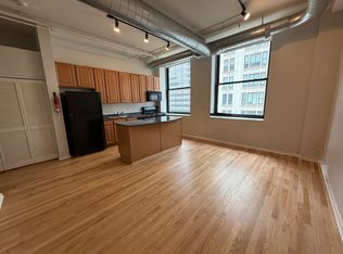 6 E Monroe St APT 901, Chicago, IL 60603