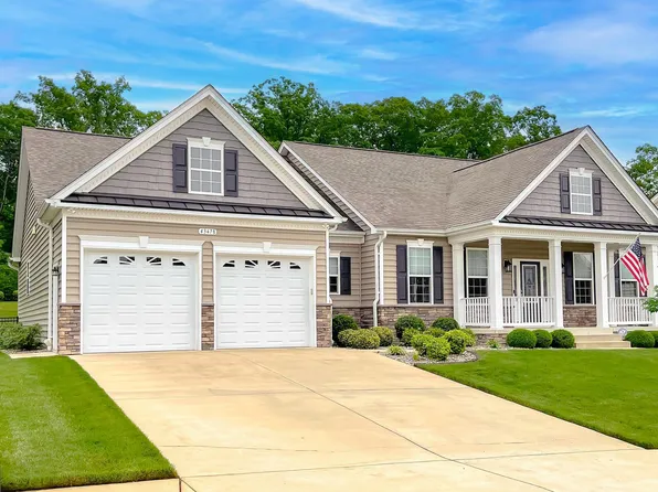 43478 Greg St, Hollywood, MD 20636