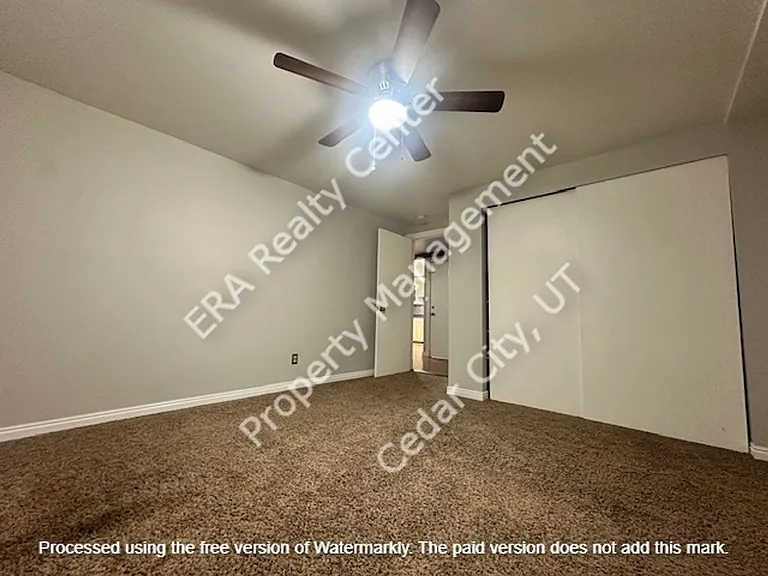 282 S Dewey Ave #B — Photo 12