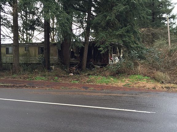 2nd image of 15101 NE 94th St