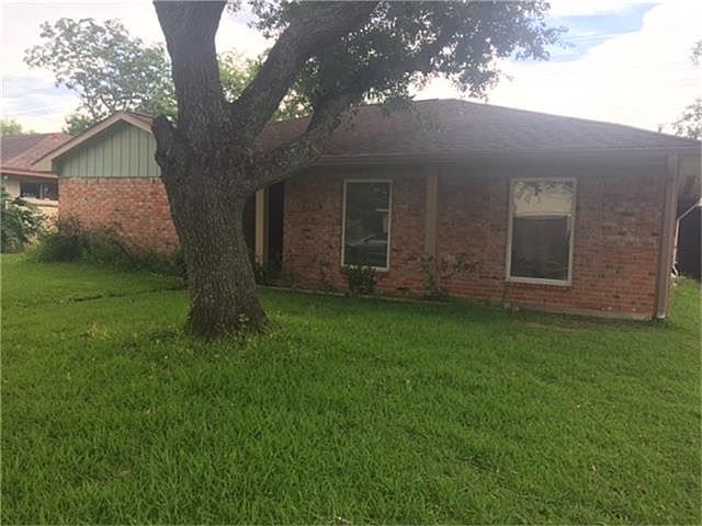 1st image of 11814 Sagedowne Ln