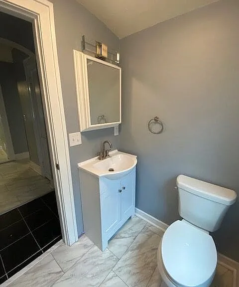 2411 E Genesee St #1 — Photo 13