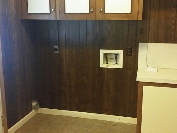 2nd image of 1700 Greenwood