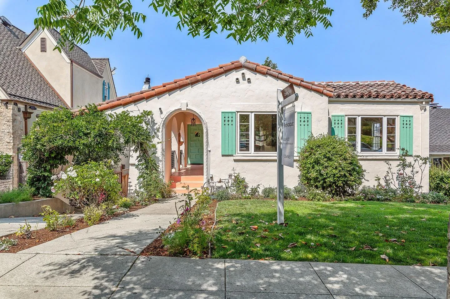 1446 Alvarado Ave photo 1