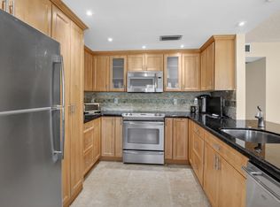 1027 Yarmouth Drive #B, Boca Raton, FL 33434