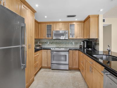 1027 Yarmouth Drive #B, Boca Raton, FL, 33434
