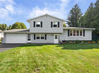 125 Kennedy Cir, Rochester, NY 14609