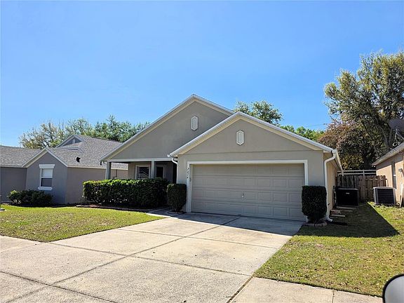 3rd image of 2076 Newtown Rd