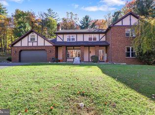 165 Chain Saw Rd, Dillsburg, PA 17019