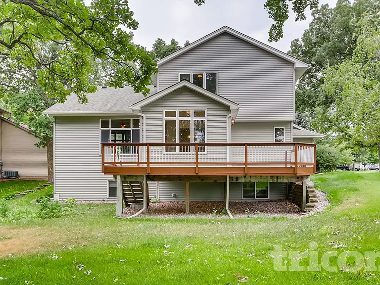 1259 Irvine Dr — Photo 18