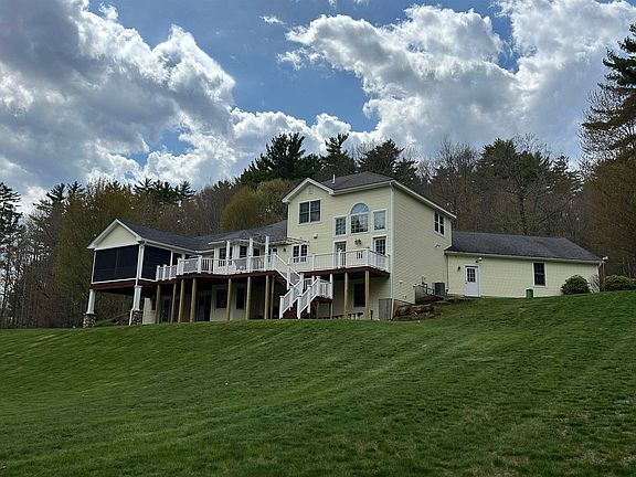 3rd image of 11 West Road