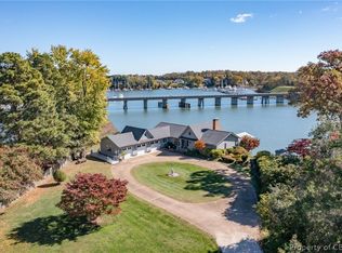 97 W Nimcock Rd, Urbanna, VA 23175