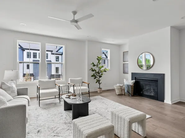 6424 Tanner Oak Ln, Raleigh, NC 27613