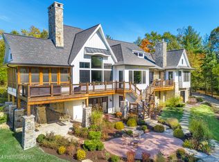 97 Otis Rd, Barrington, IL 60010