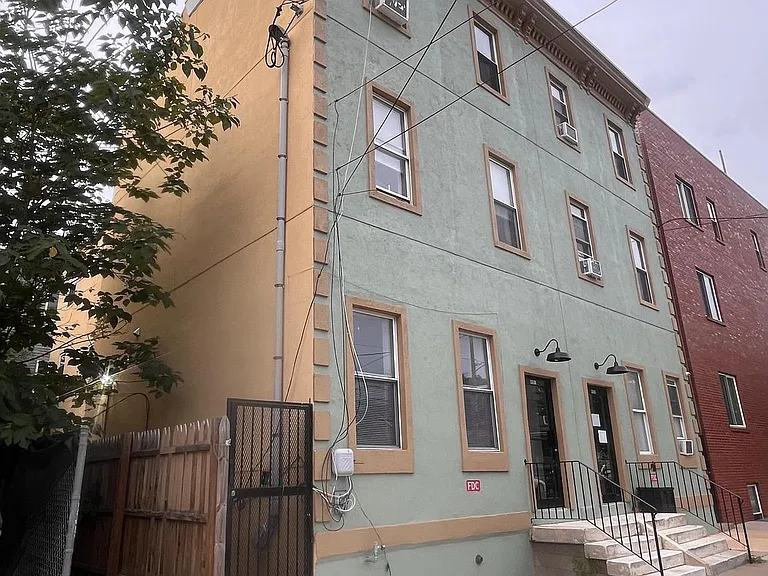 4061 Powelton Ave #1F — Photo 17